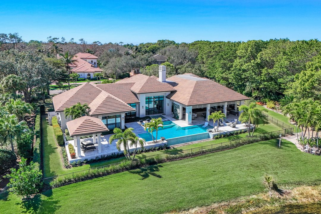 2818 Thistle Way, Naples, FL 34105