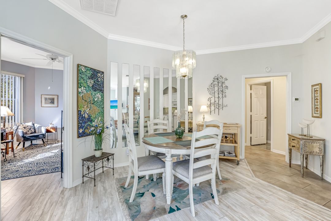 795 Crossfield Cir, Naples, FL 34104