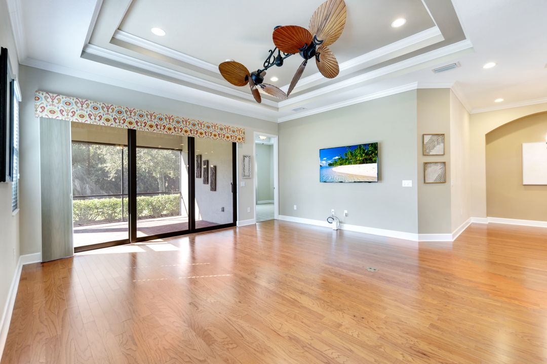 9149 Isla Bella Cir, Bonita Springs, FL 34135