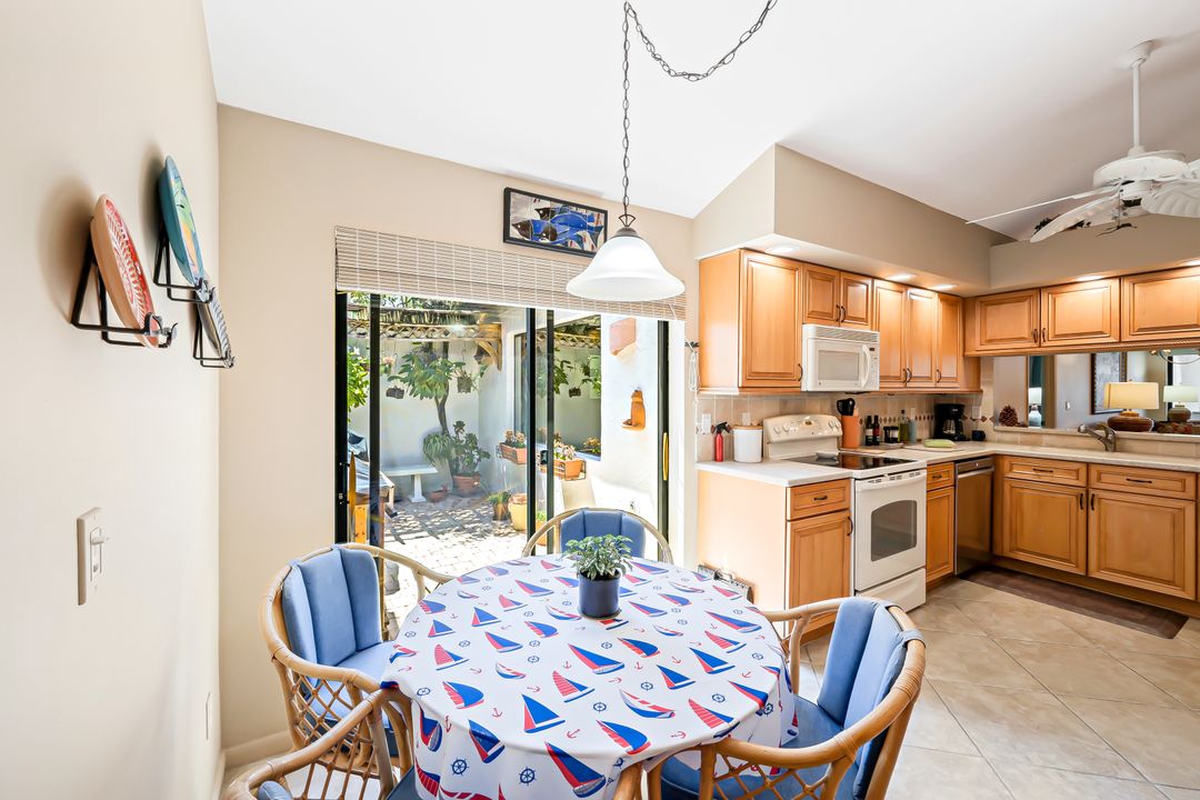 359 Bay Forest Dr  #1B, Naples, FL 34110