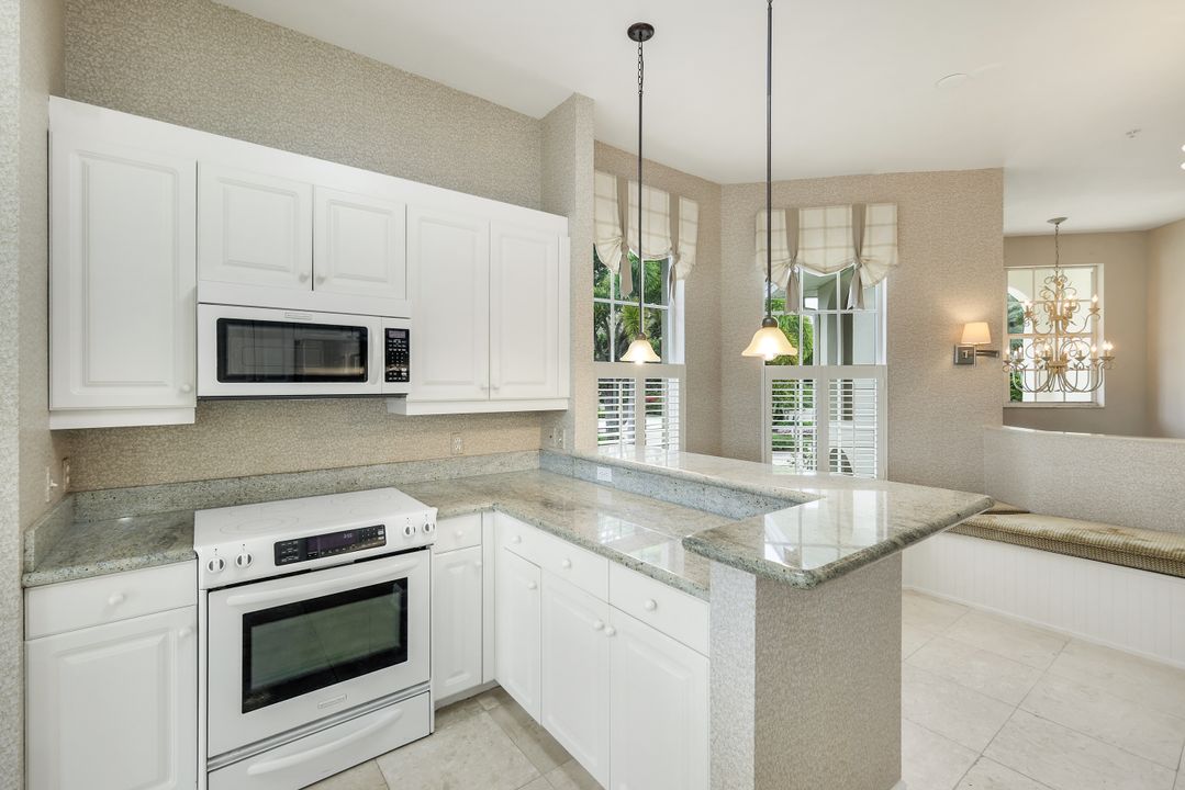 934 Egrets Run #204, Naples, FL 34108, Naples, FL 34110