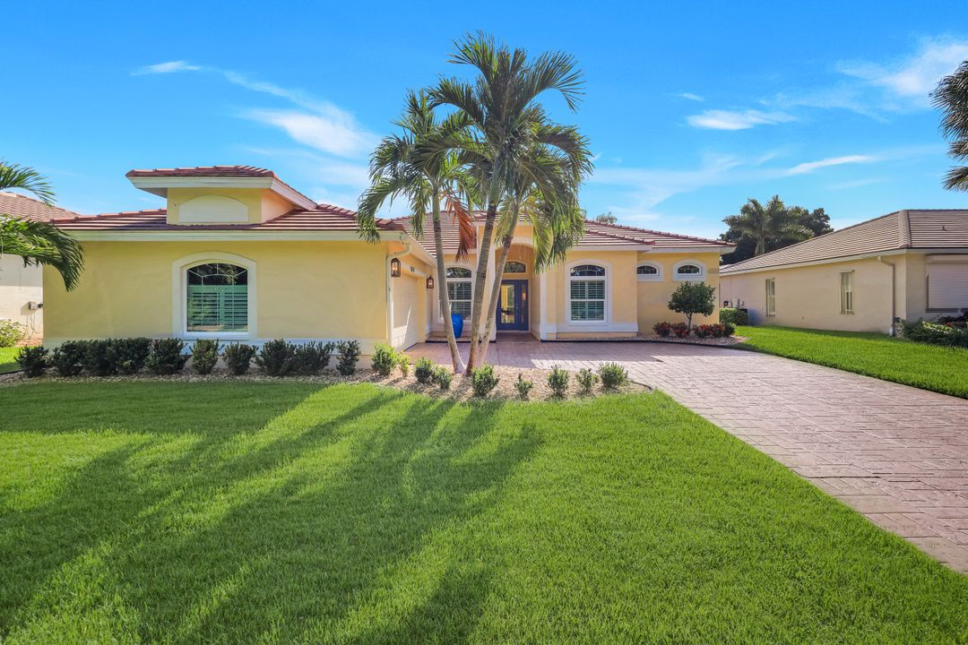 26307 Clarkston Dr, Bonita Springs, FL 34135