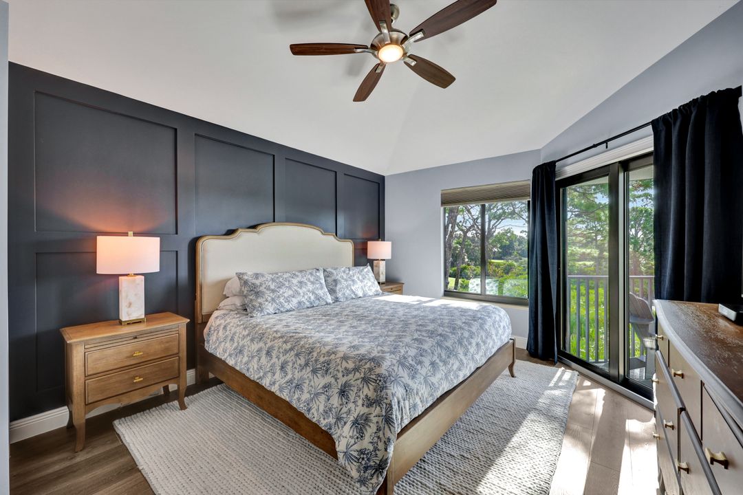 27131 Oakwood Lake Dr, Bonita Springs, FL 34134