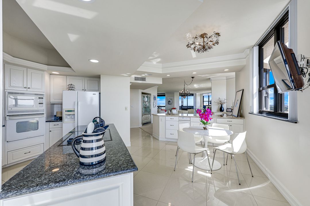 6001 Pelican Bay Blvd #PH F, Naples, FL 34108