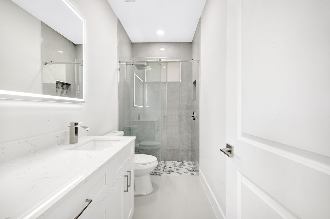 4321 60th Ave NE, Naples, FL 34120