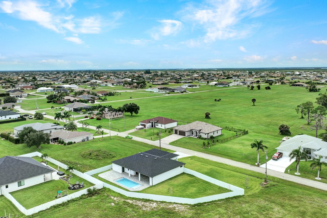 1639 NW 33rd Ave, Cape Coral, FL 33993