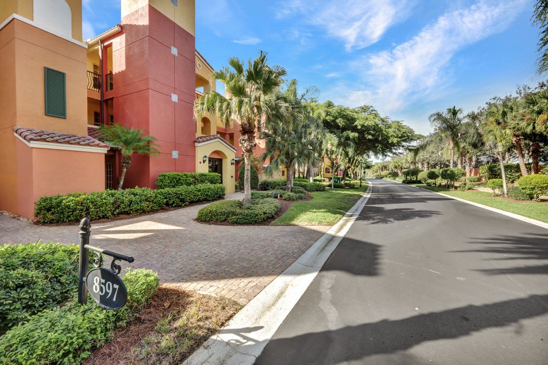 8597 Via Garibaldi Cir #208, Estero, FL 33928