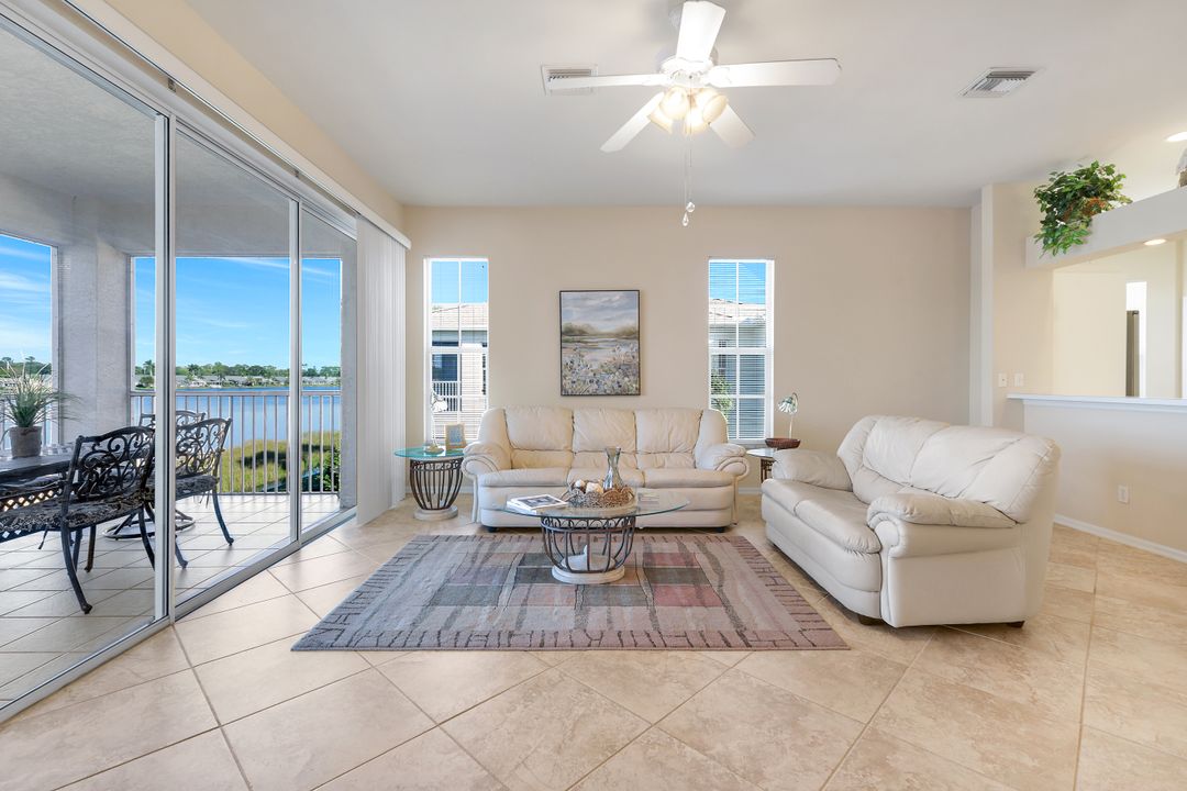 3260 W Crown Pointe Blvd #202, Naples, FL 34112