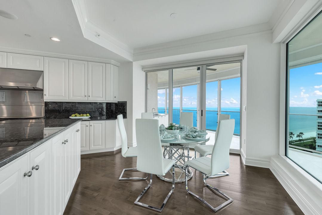 4101 Gulf Shore Blvd N #17N, Naples, FL 34103