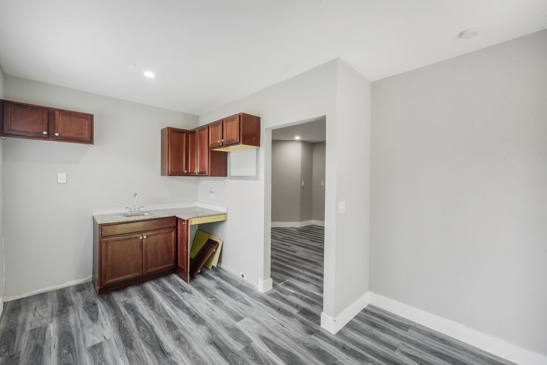1795 Desoto Blvd S, Naples, FL 34117