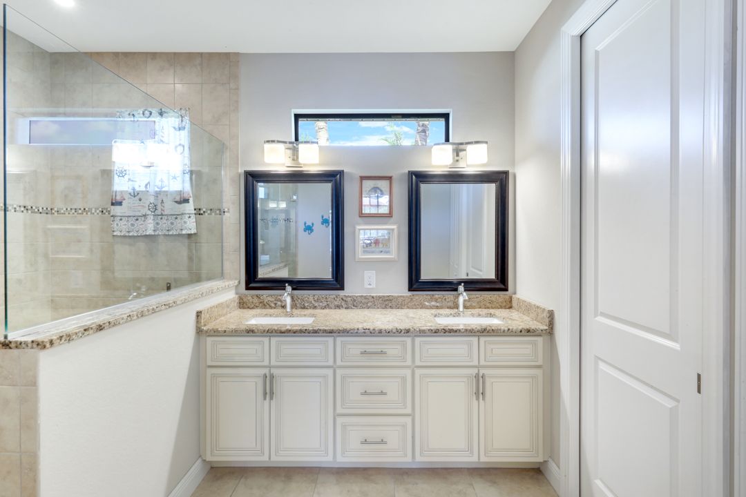 4407 SW 19th Ave, Cape Coral, FL 33914