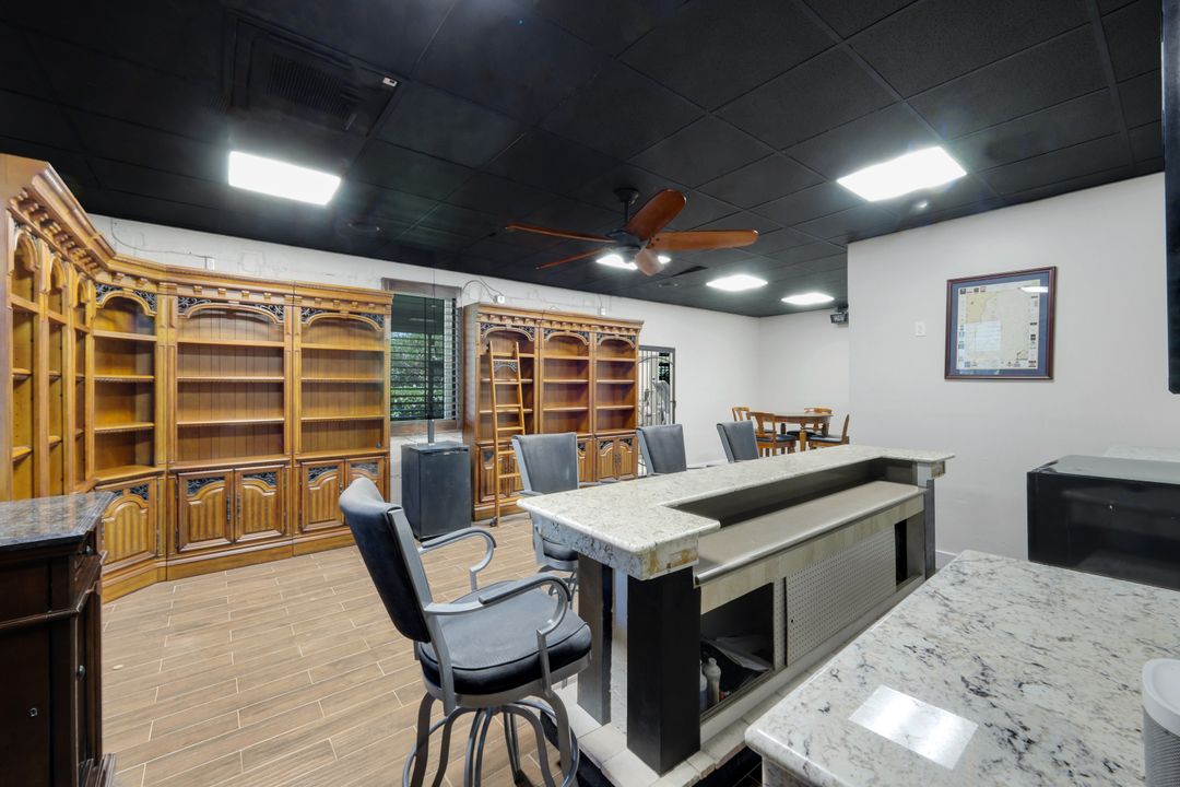 834 Hideaway Cir W, Marco Island, FL 34145