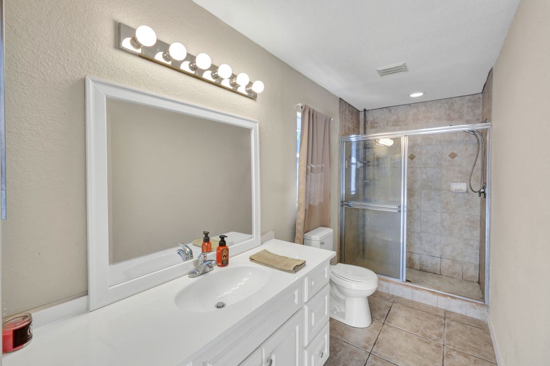 1121 NW 27th Ave, Cape Coral, FL 33993