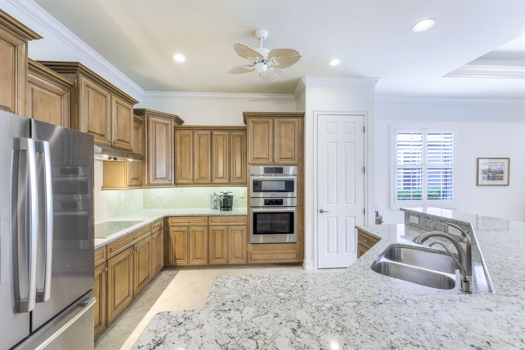 10491 Heritage Bay Blvd, Naples, FL 34120