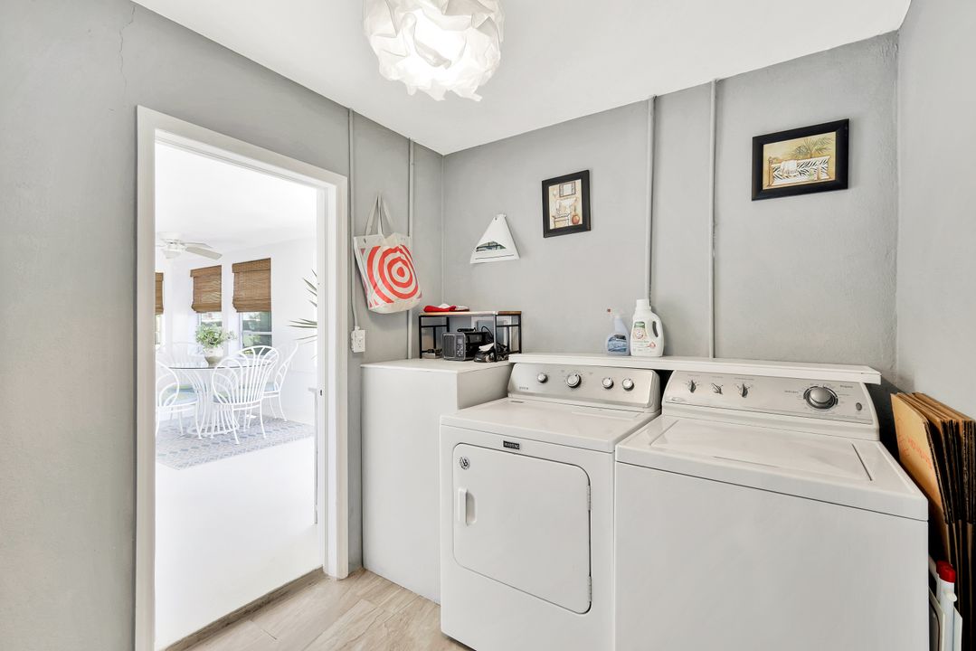1245 8th Terrace N, Naples, FL 34102