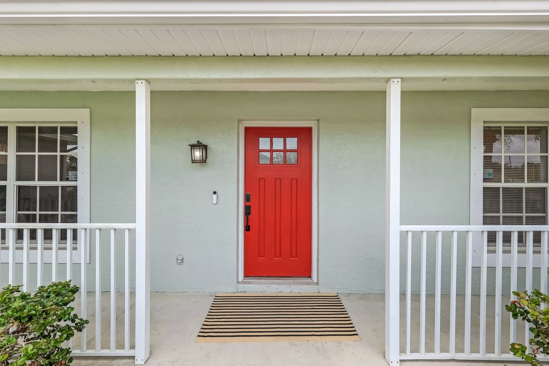 3322 Oasis Blvd, Cape Coral, FL 33914