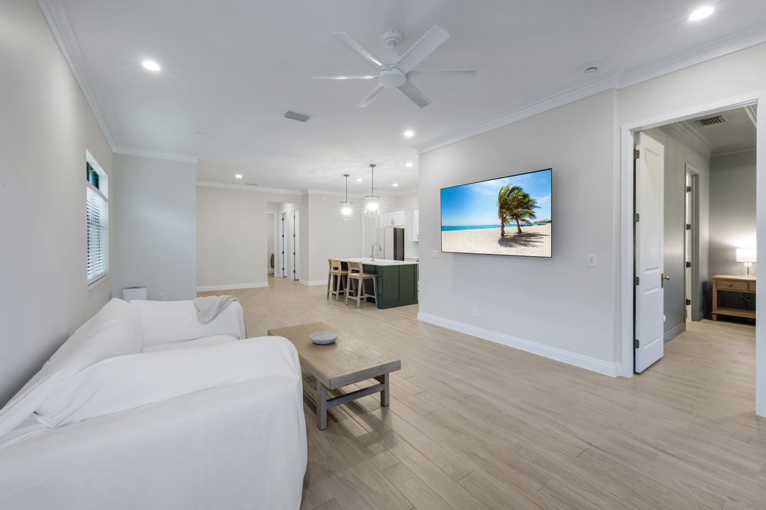 14788 Kingfisher Lp, Naples, FL 34120