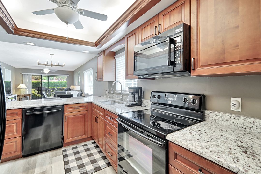 13647 McGregor Village Dr #9, Fort Myers, FL 33919