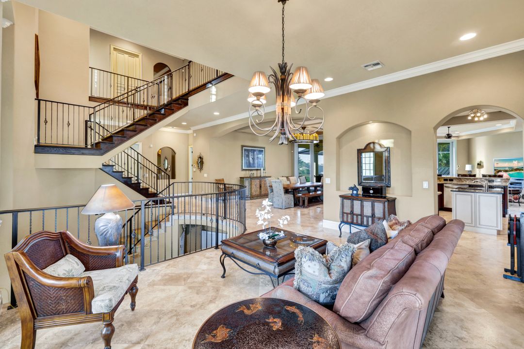 4806 Regal Dr, Bonita Springs, FL 34134