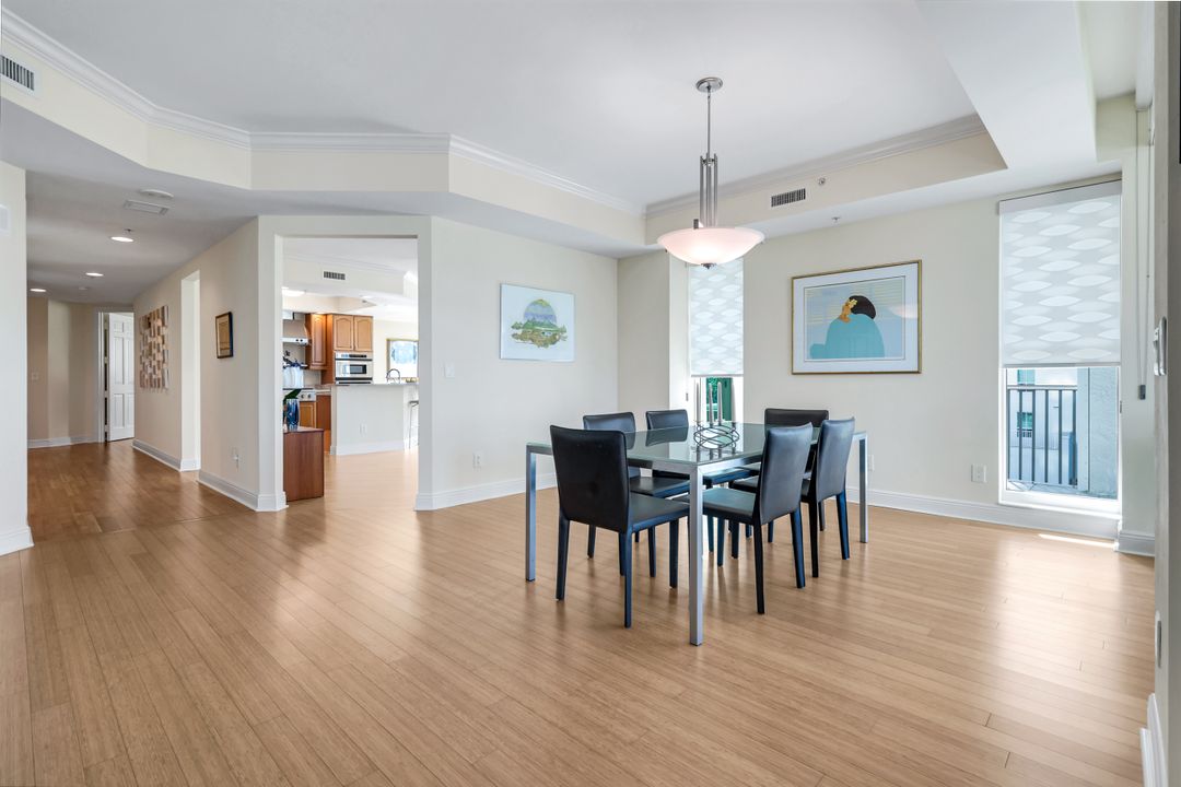 285 Grande Way #401, Naples, FL 34110