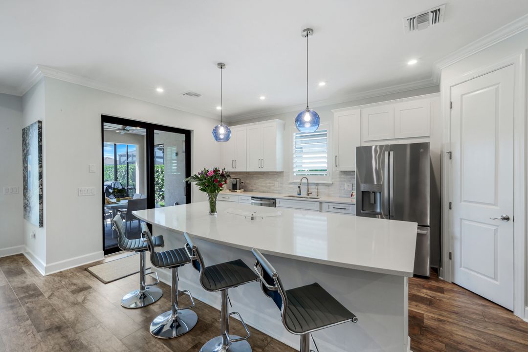 15236 Turin Dr, Naples, FL 34114
