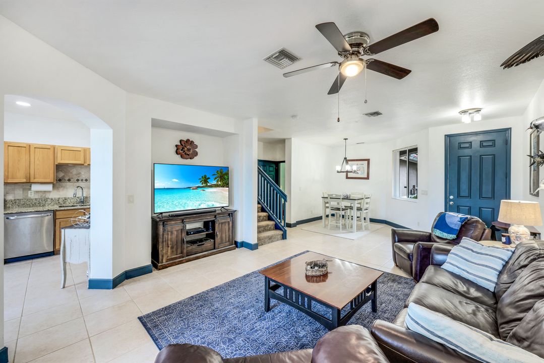 9683 Roundstone Cir, Fort Myers, FL 33967