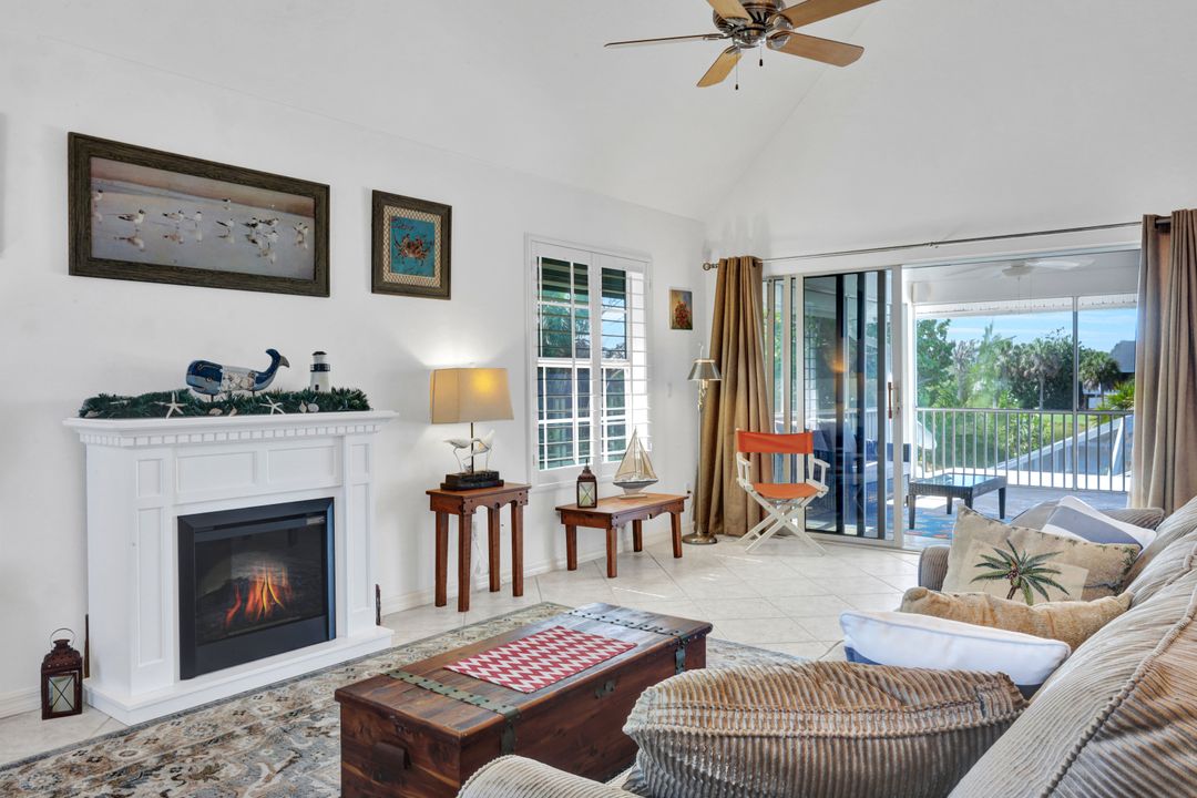 9007 Mockingbird Dr, Sanibel, FL 33957