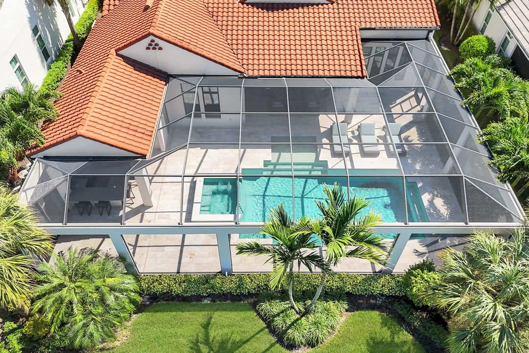 3233 Tavolara Ln, Naples, FL 34114