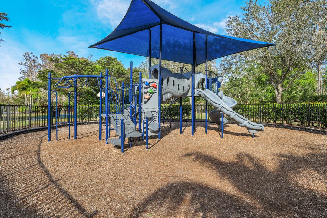 10028 Ravello Blvd, Fort Myers, FL 33905