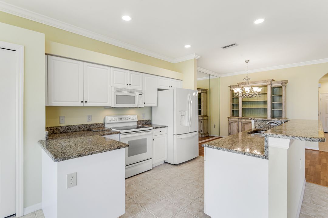 1787 Morning Sun Ln, Naples, FL 34119