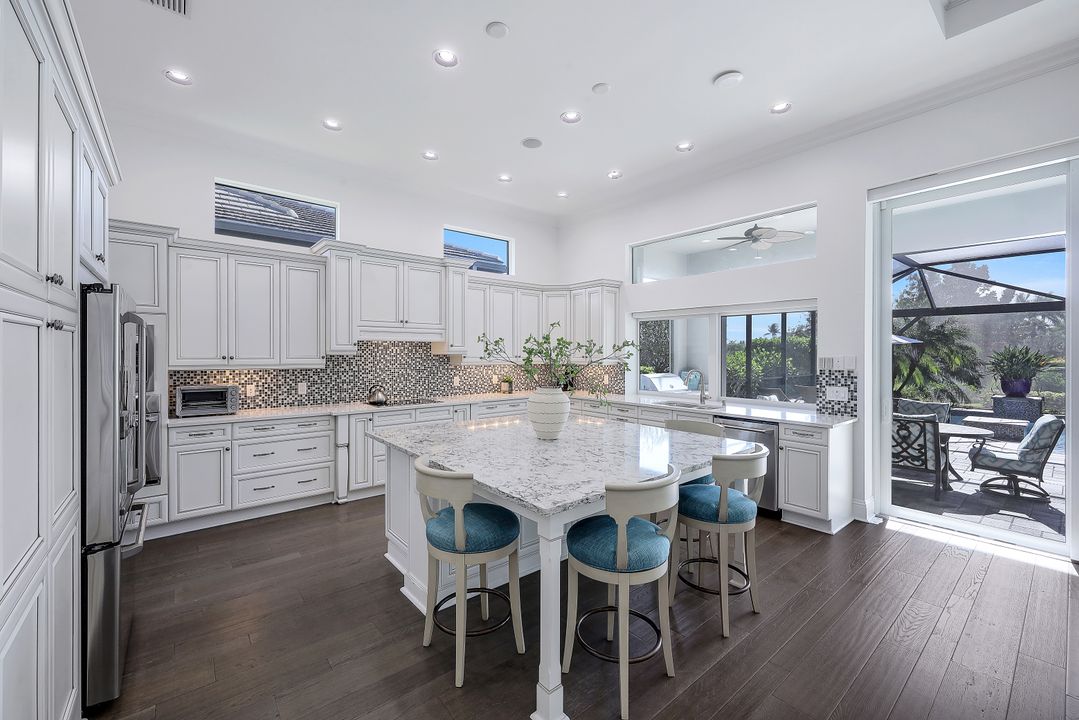 5154 Andros Dr, Naples, FL 34113