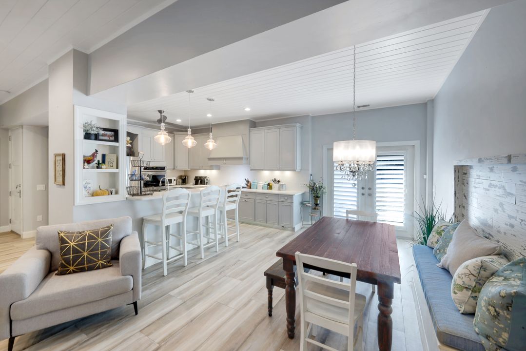 13731 E Terry St, Bonita Springs, FL 34135