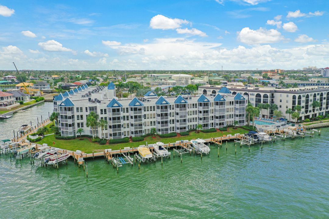 991 N Barfield Dr #308, Marco Island, FL 34145