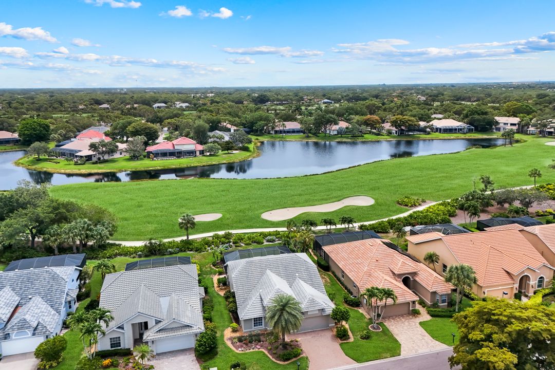 25061 Bay Cedar Dr, Bonita Springs, FL 34134