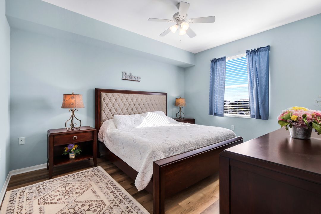 16575 Lake Cir Dr #1136, Fort Myers, FL 33908