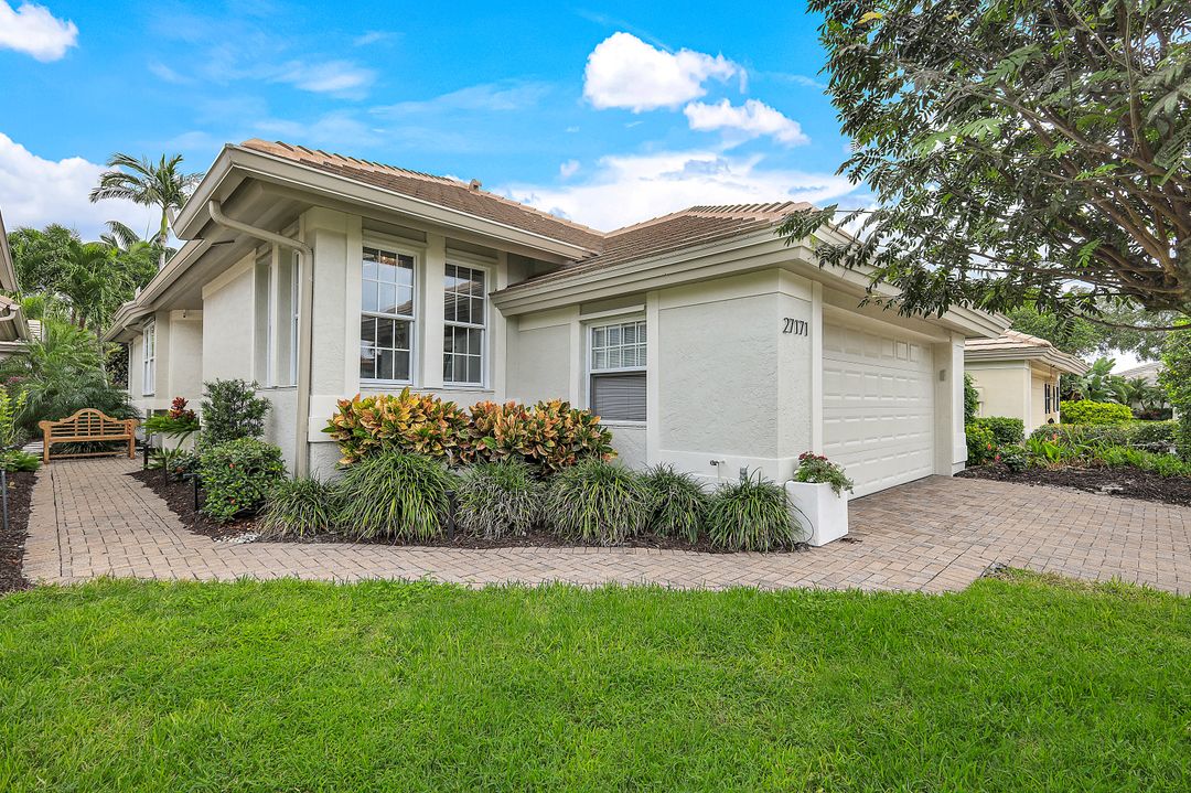 27171 Enclave Dr, Bonita Springs, FL 34134