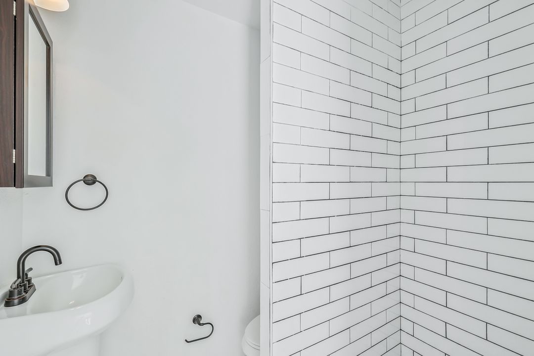 2208 Iris Way, Fort Myers, FL 33905