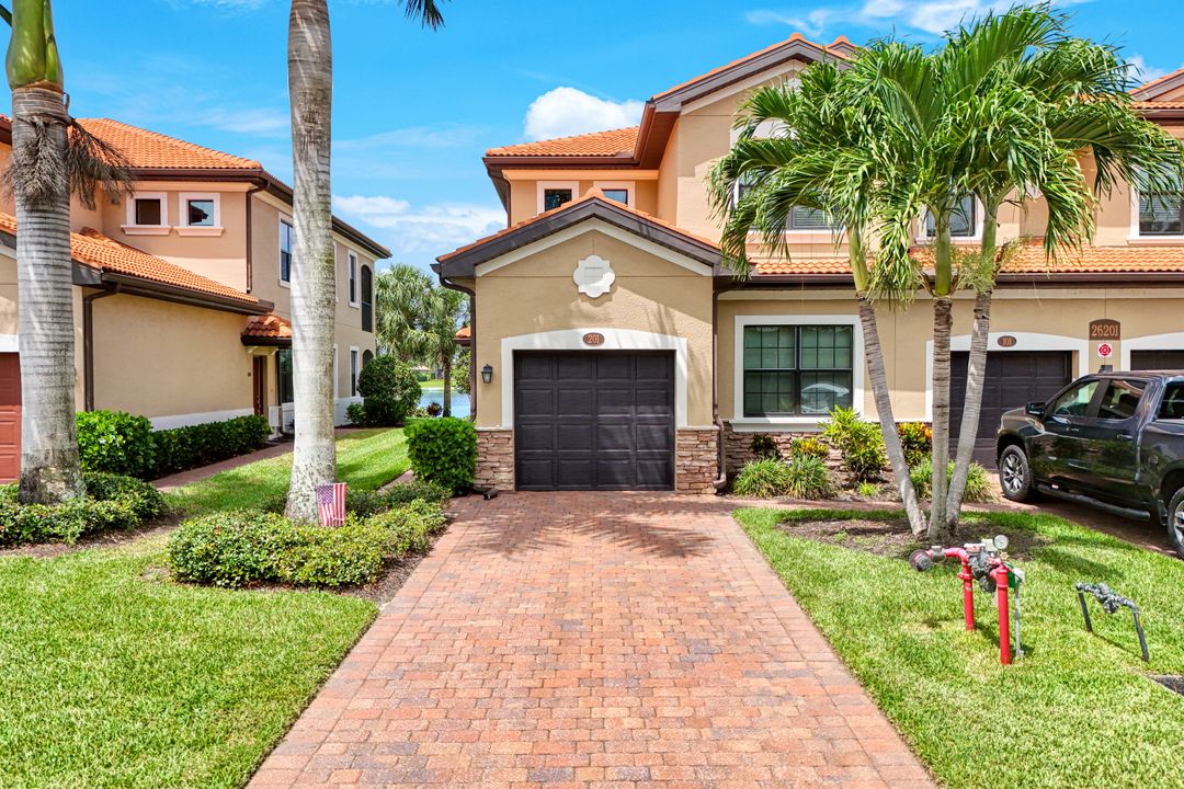 26201 Palace Ln #201, Bonita Springs, FL 34135
