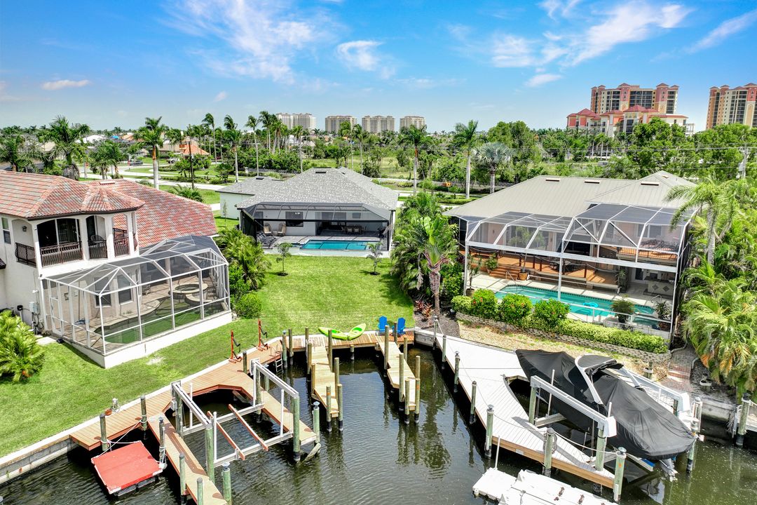 1617 El Dorado Pkwy W, Cape Coral, FL 33914