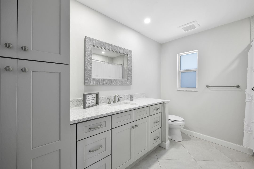 9949 Winchester Wood, Naples, FL 34109