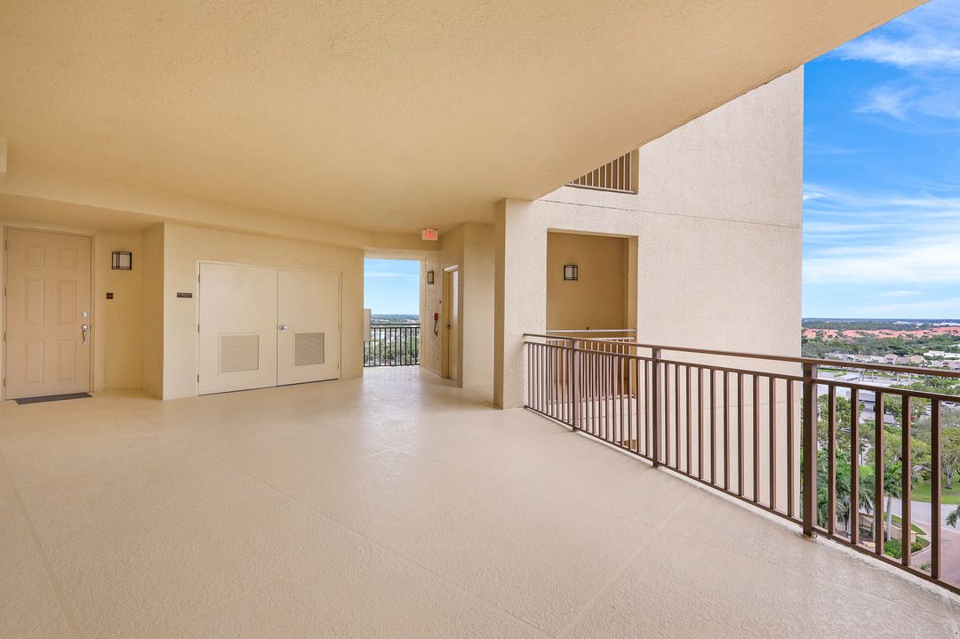 14300 Riva Del Lago Dr  #1205-N, Fort Myers, FL 33907