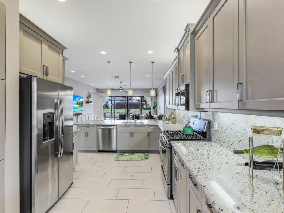 4189 Amelia Wy, Naples, FL 34119