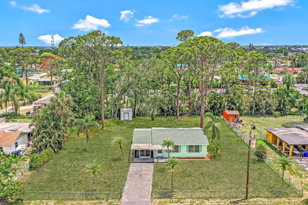 2244 Williams Dr, Fort Myers, FL 33901