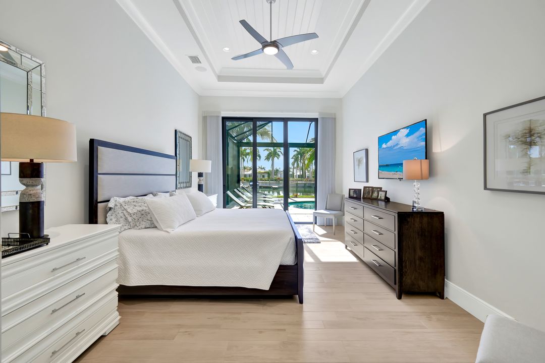 17429 Via Lugano Ct, Miromar Lakes, FL 33913