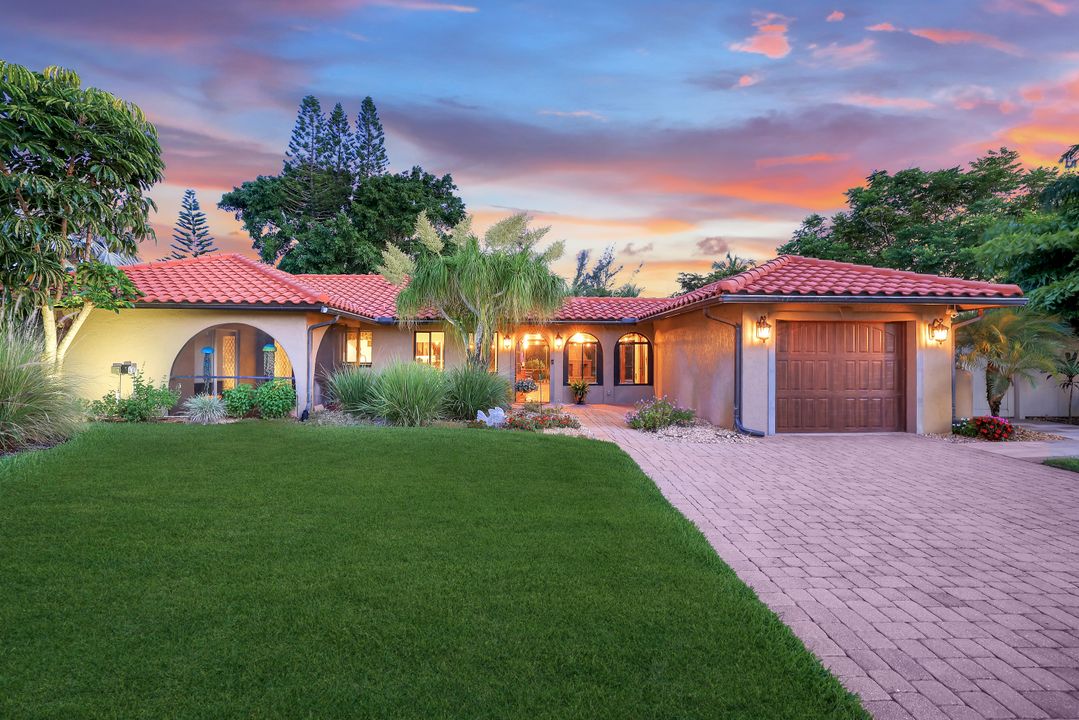 12305 Avida Ln, Bonita Springs, FL 34135