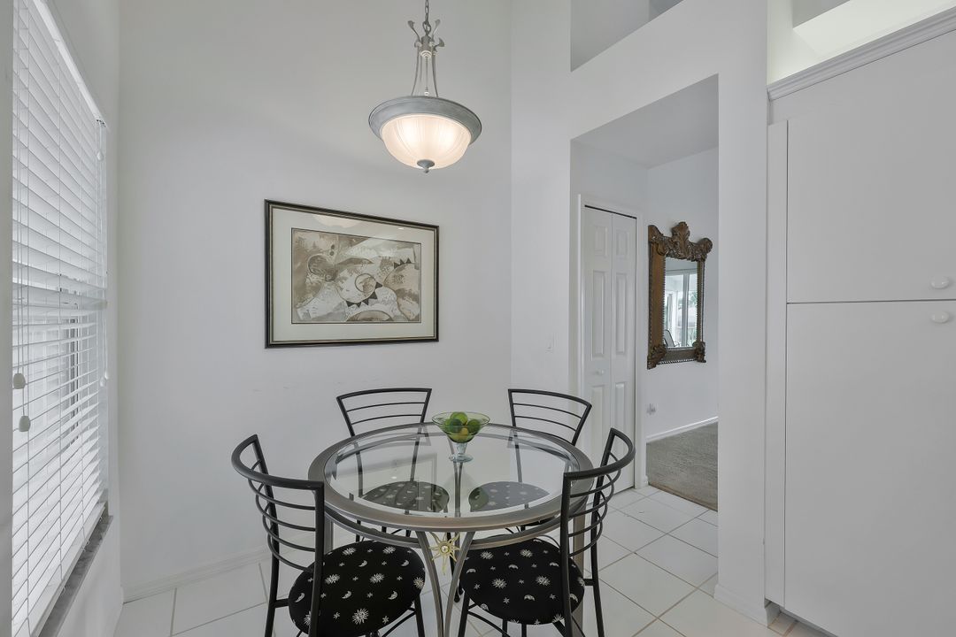 5963 Sand Wedge Ln #207, Naples, FL 34110