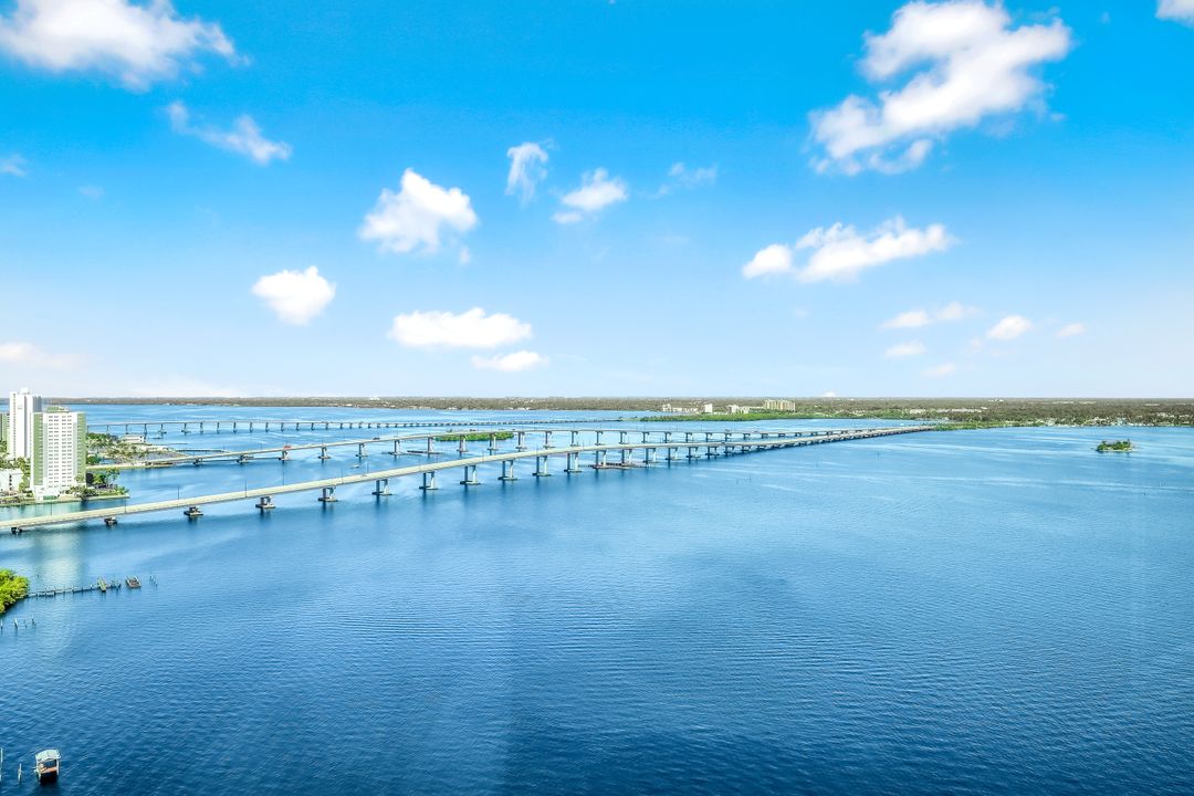 2743 First St #2303, Fort Myers, FL 33916