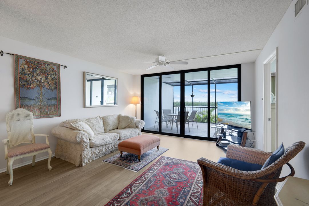 4253 Bay Beach Ln #F1, Fort Myers Beach, FL 33931