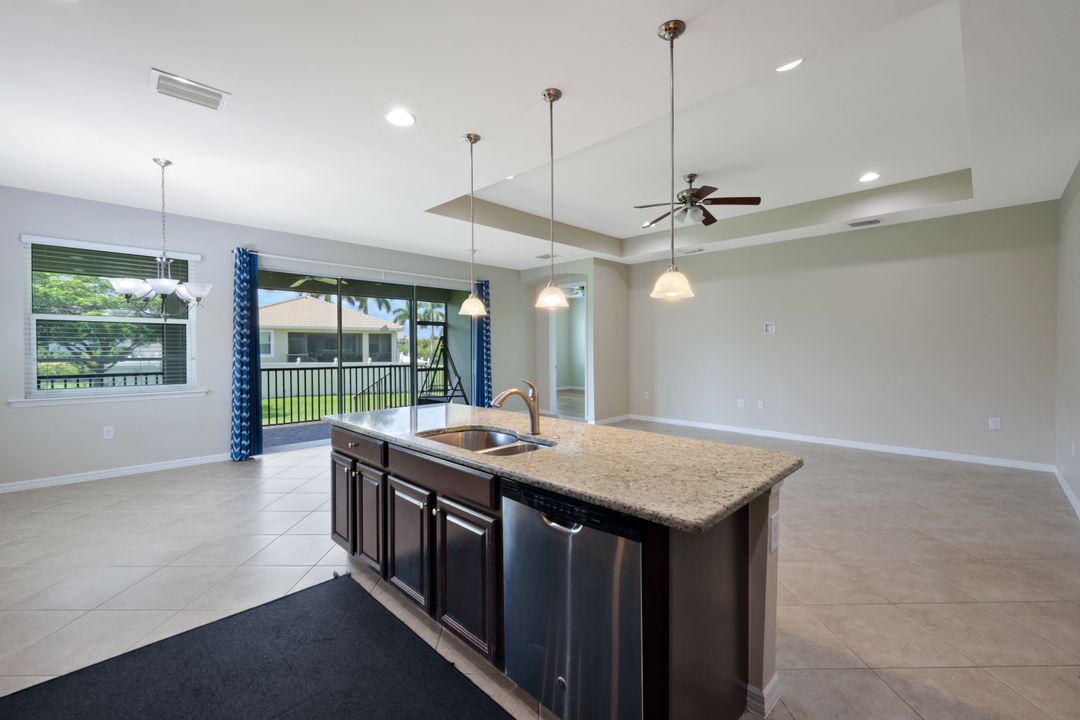 8649 Banyan Bay Blvd, Fort Myers, FL 33908