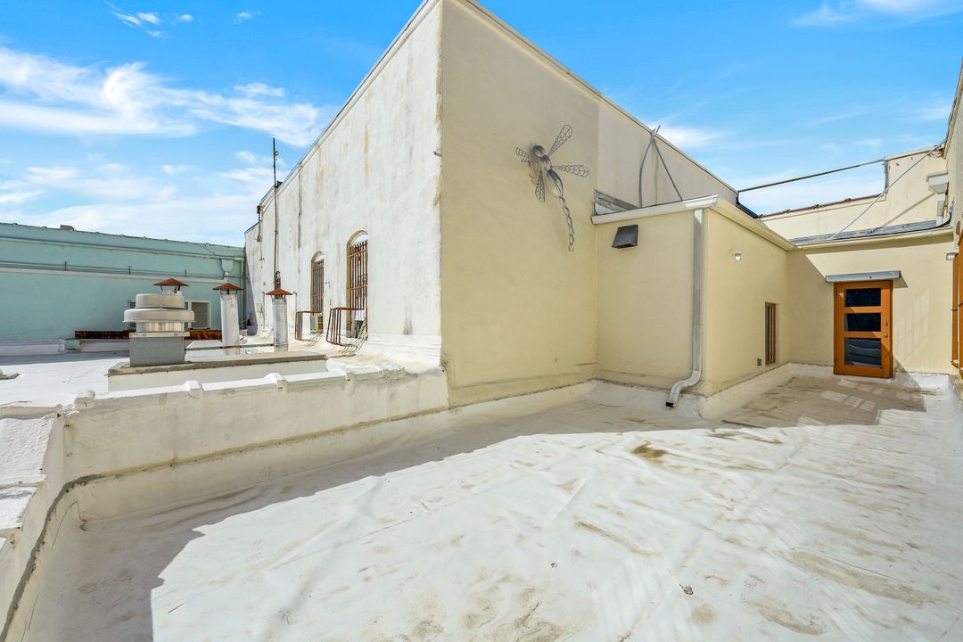 2260 First St #206, Fort Myers, FL 33901